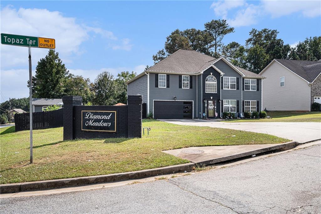 3552 Topaz Terrace Rex, GA 30273 - Photo 3 of 47