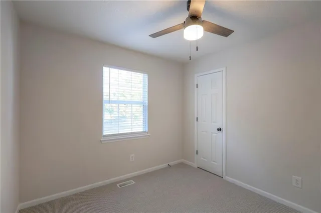 $319,000 | 313 Southeast Onyx Court, Lee's Summit, MO 64063