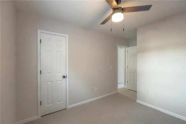 $319,000 | 313 Southeast Onyx Court, Lee's Summit, MO 64063