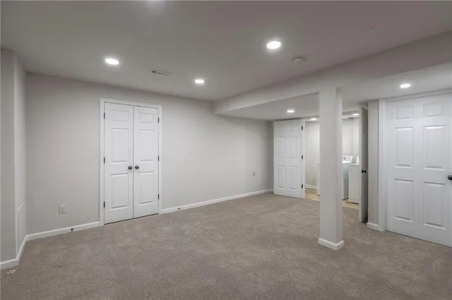 $319,000 | 313 Southeast Onyx Court, Lee's Summit, MO 64063