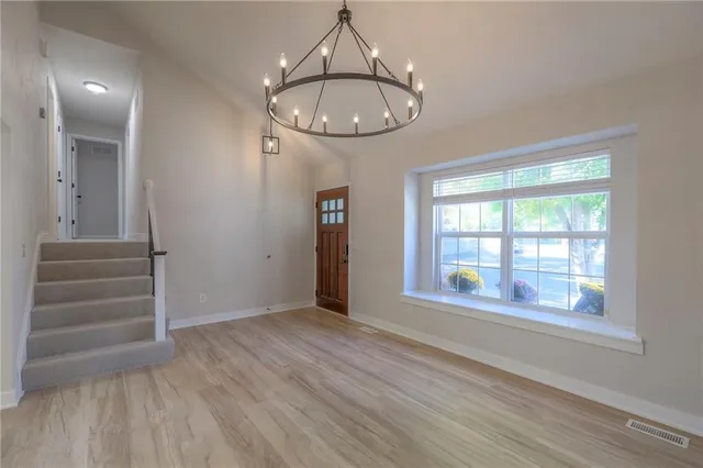 $319,000 | 313 Southeast Onyx Court, Lee's Summit, MO 64063