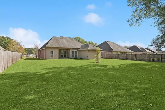 $260,000 | 42375 Wood Avenue, Ponchatoula, LA 70454