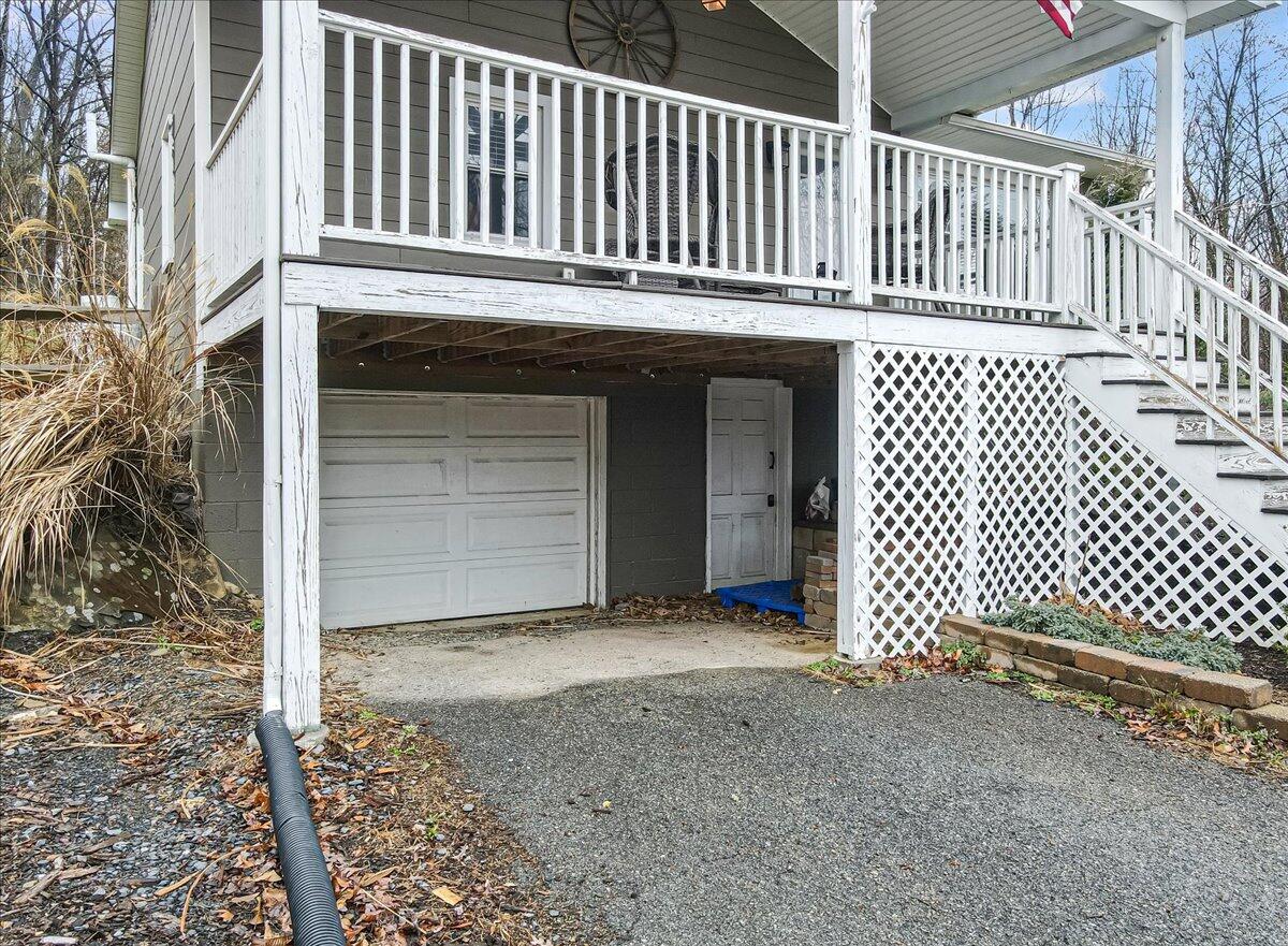 5039 Running Valley Road Stroudsburg, PA 18360 - Photo 46 of 65 a view of wooden house