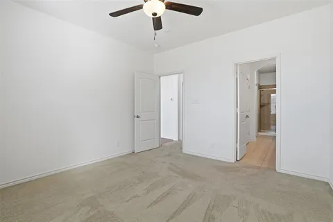 $285,000 | 950 Henderson Street, Unit 1214, Fort Worth, TX 76102