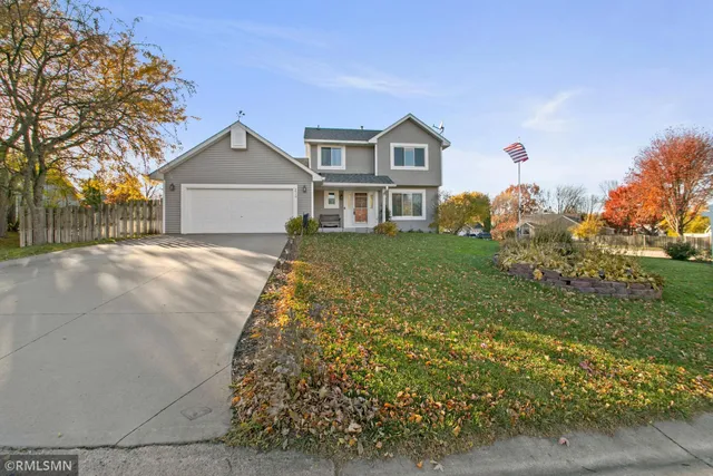 $464,900 | 2610 Hydram Avenue North, Oakdale, MN 55128