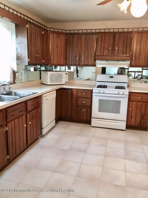 36 Bennetts Mills Road Jackson, NJ 08527 - Photo 13 of 27 unnamed-13