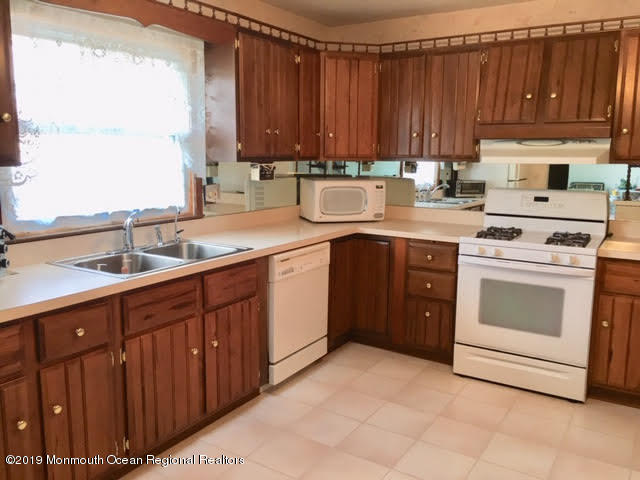 36 Bennetts Mills Road Jackson, NJ 08527 - Photo 17 of 27 unnamed-9