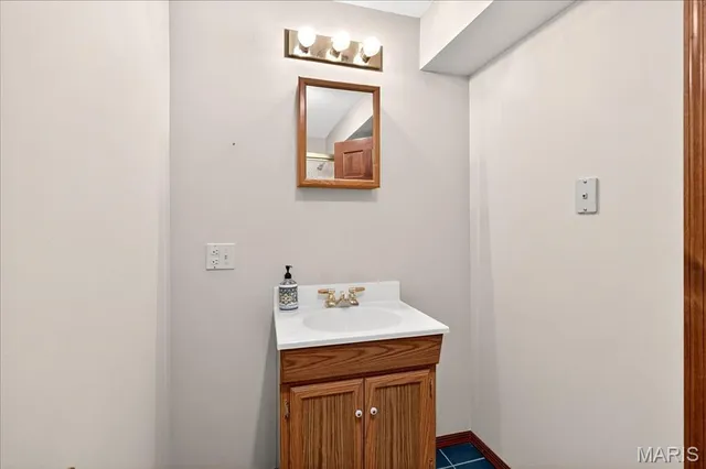 $699,500 | 2316 Coventry Farm Court, Chesterfield, MO 63017