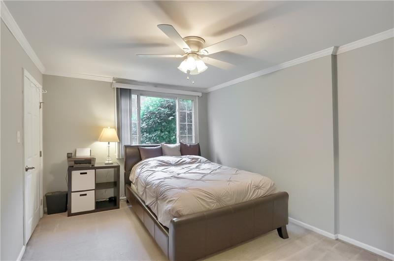 8 North Park Road Pittsburgh, PA 15229 - Photo 20 of 25 First floor bedroom #2