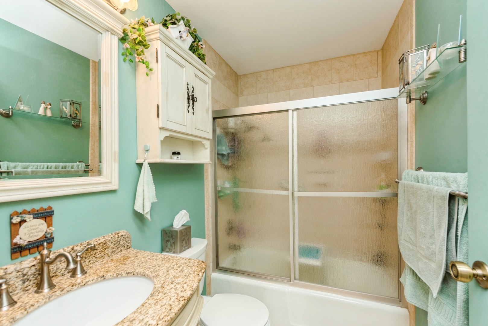 425 Walnut Creek Road, Unit 1601 Lisle, IL 60532 - Photo 4 of 16 Gallery Image 4