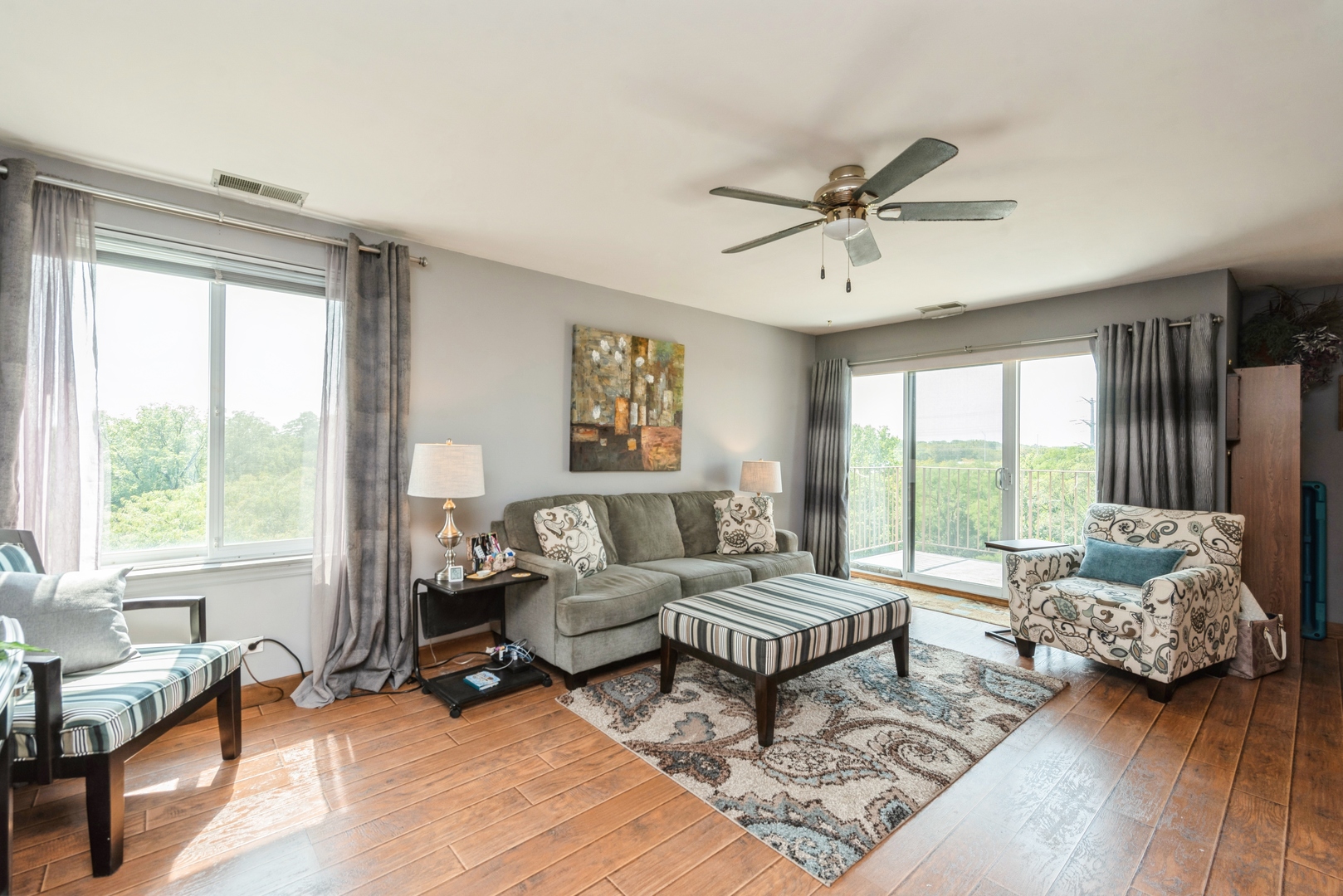 425 Walnut Creek Road, Unit 1601 Lisle, IL 60532 - Photo 10 of 16 Gallery Image 10