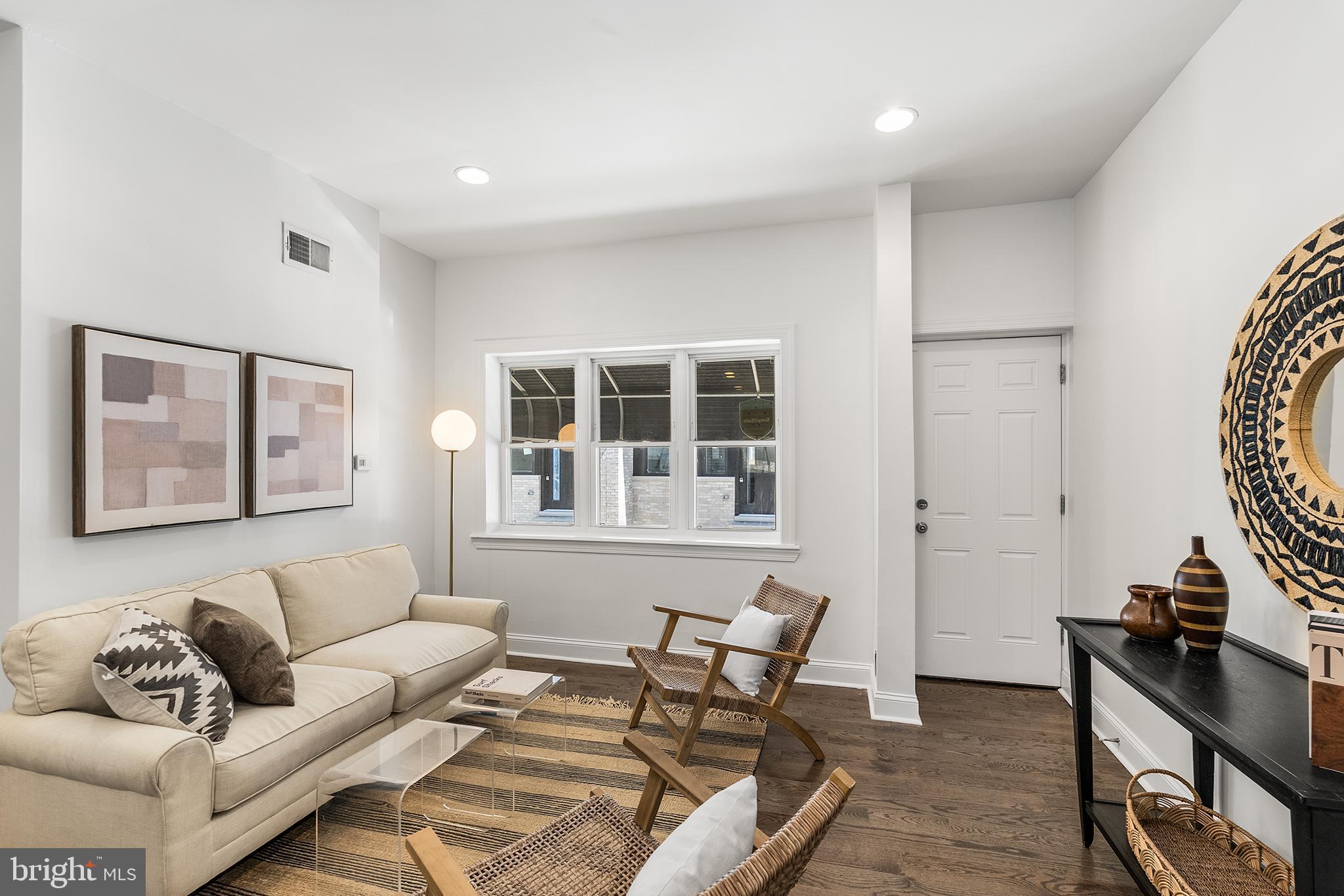 902 Emily Street Philadelphia, PA 19148 - Photo 2 of 25 First floor open living and dining room