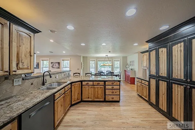 $659,000 | 1162 Ruthann Drive, Blackfoot, ID 83221