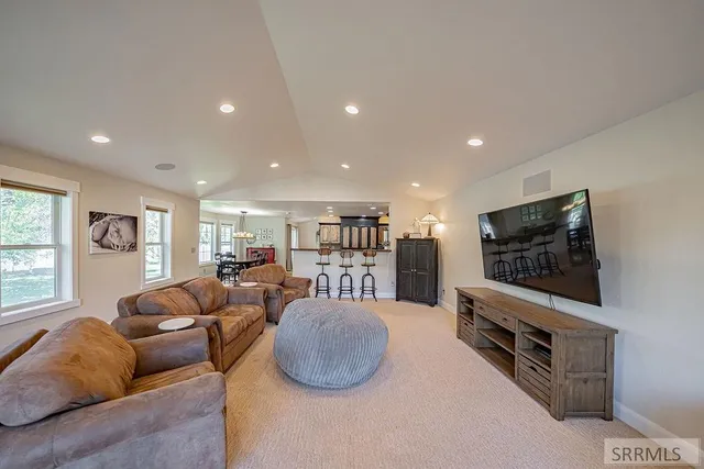 $659,000 | 1162 Ruthann Drive, Blackfoot, ID 83221