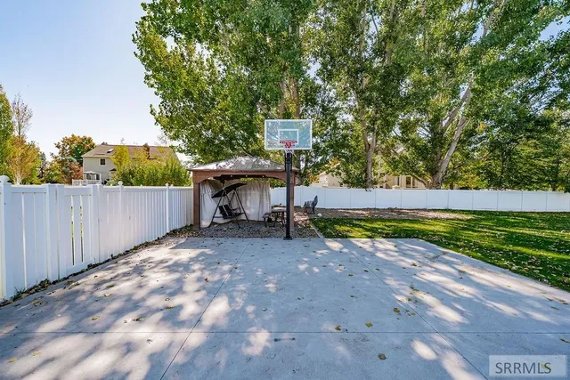 $659,000 | 1162 Ruthann Drive, Blackfoot, ID 83221