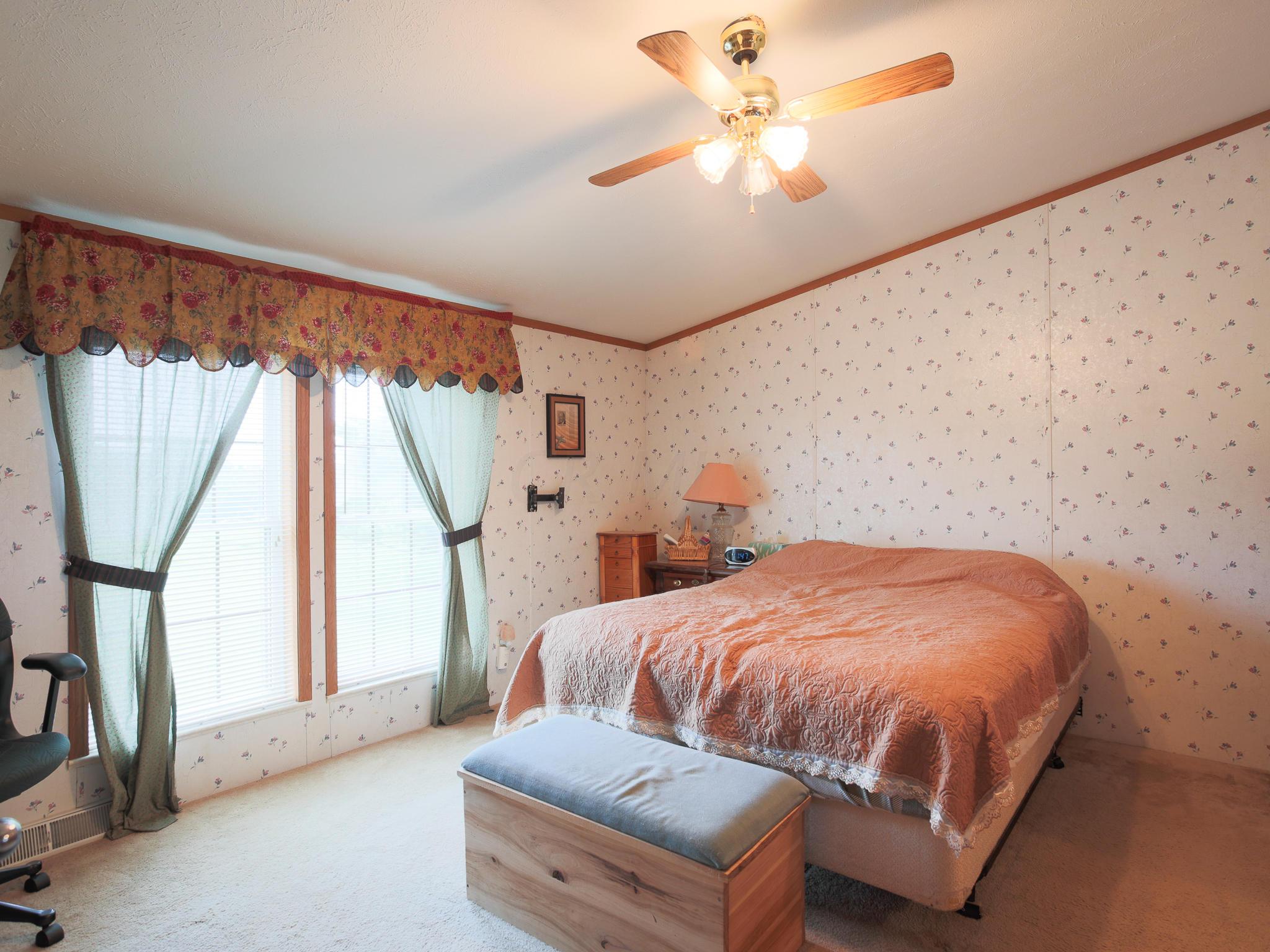 28496 Locust Grove Road McArthur, OH 45651 - Photo 13 of 30