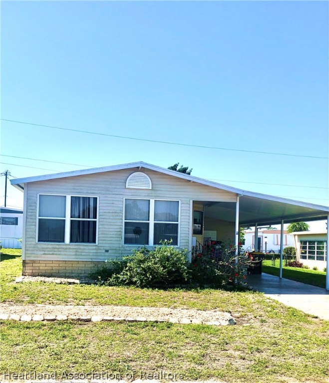 3237 Paradise Path Sebring, FL 33870 - Photo 1 of 5 Gallery Image 1
