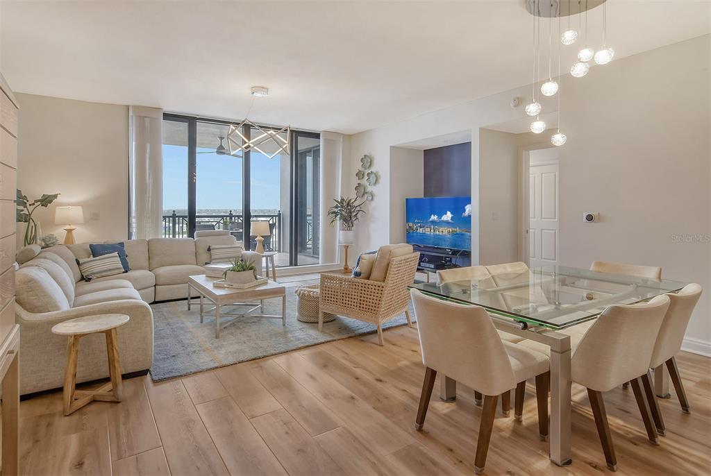 50 Central Avenue, Unit 15B Sarasota, FL 34236 - Photo 13 of 48