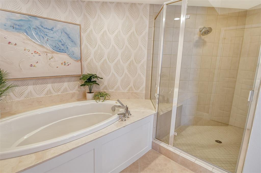 50 Central Avenue, Unit 15B Sarasota, FL 34236 - Photo 24 of 48