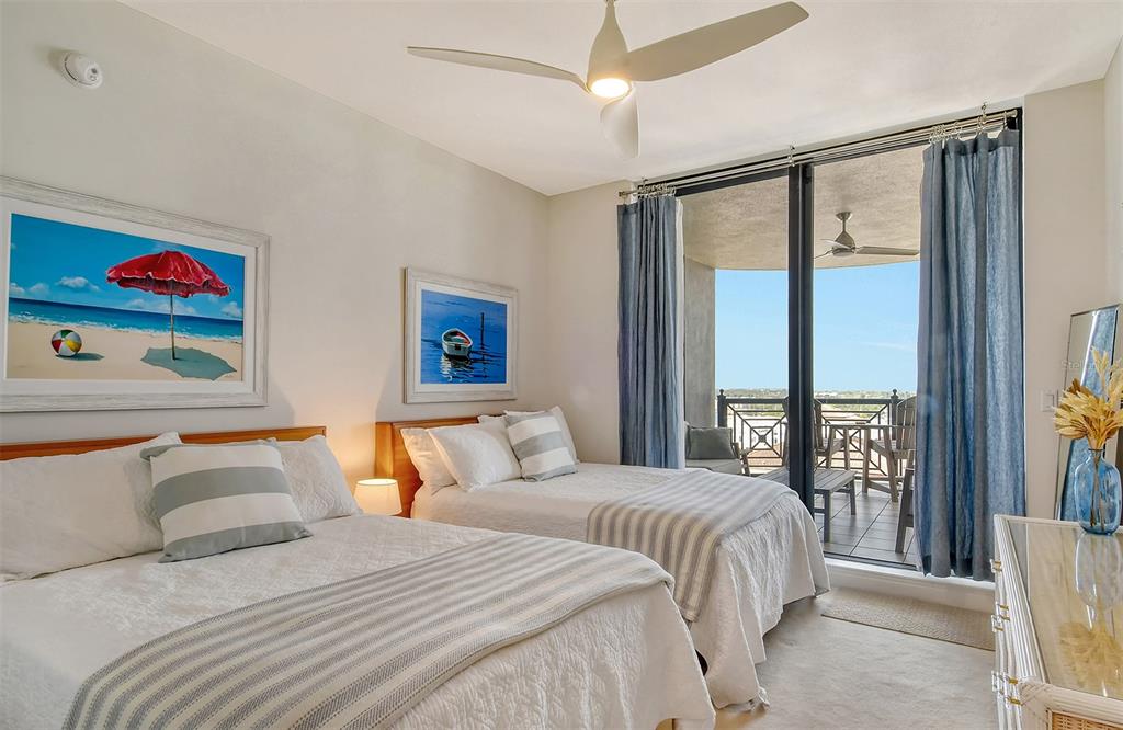 50 Central Avenue, Unit 15B Sarasota, FL 34236 - Photo 26 of 48