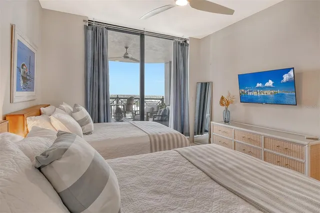 $4,500 | 50 Central Avenue, Unit 15B, Sarasota, FL 34236