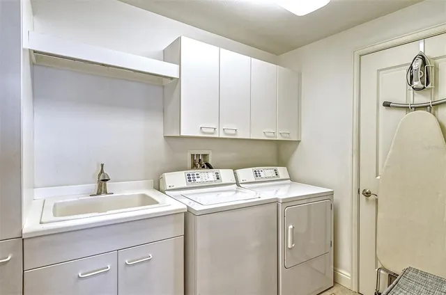 $4,500 | 50 Central Avenue, Unit 15B, Sarasota, FL 34236