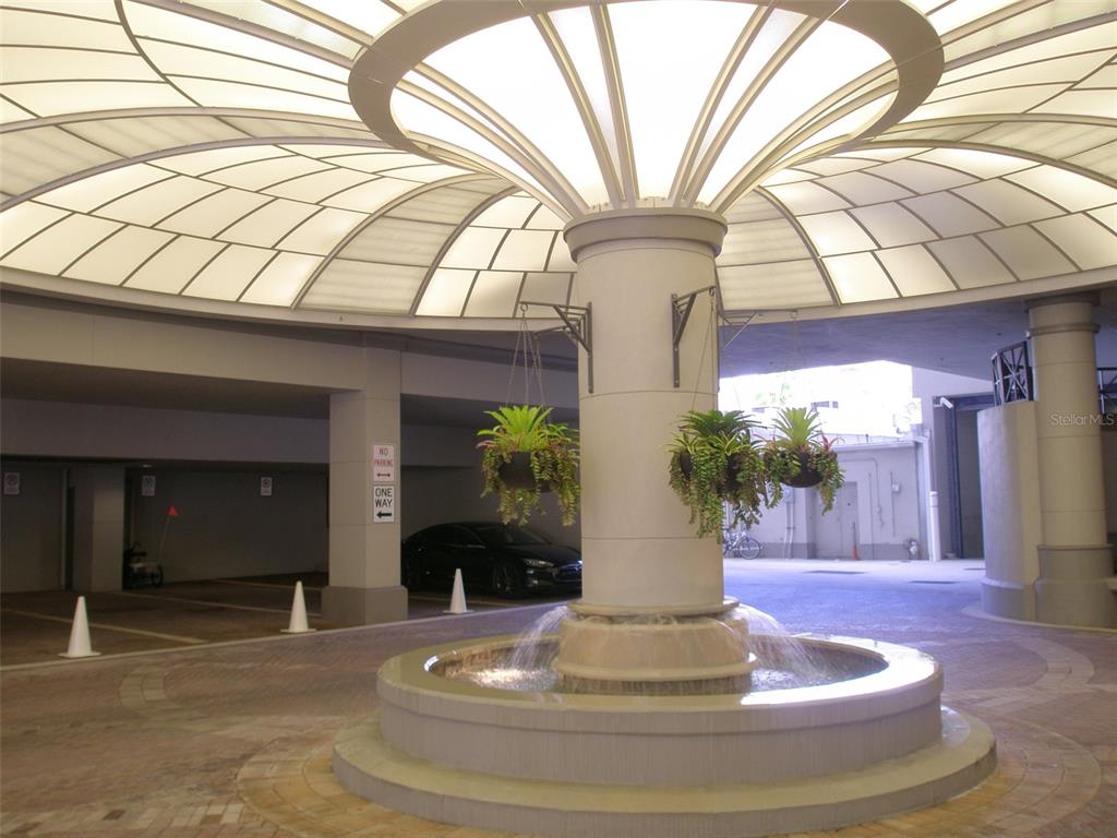 50 Central Avenue, Unit 15B Sarasota, FL 34236 - Photo 42 of 48