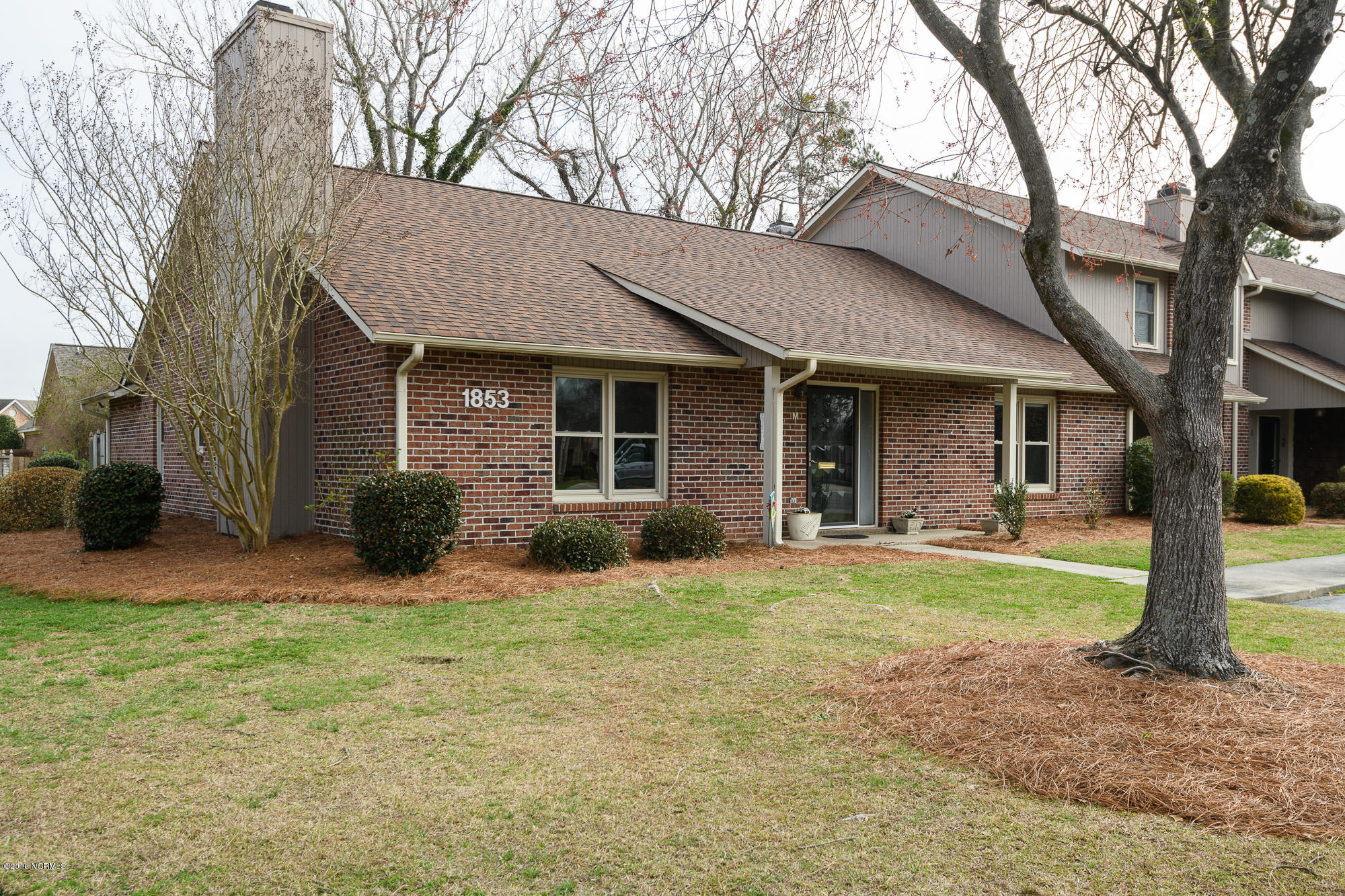 1853MQUAILRIDGE (1)