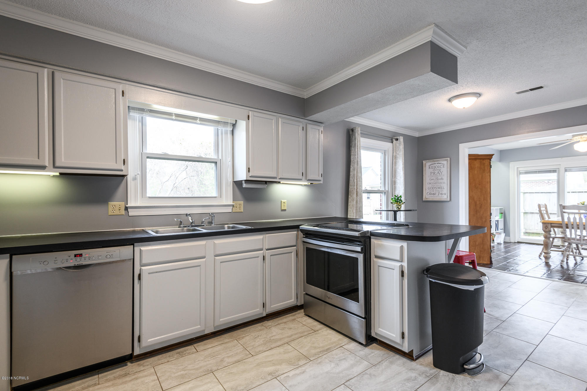 1853 Quail Ridge Road, Unit M Greenville, NC 27858 - Photo 10 of 37 1853MQUAILRIDGE (10)