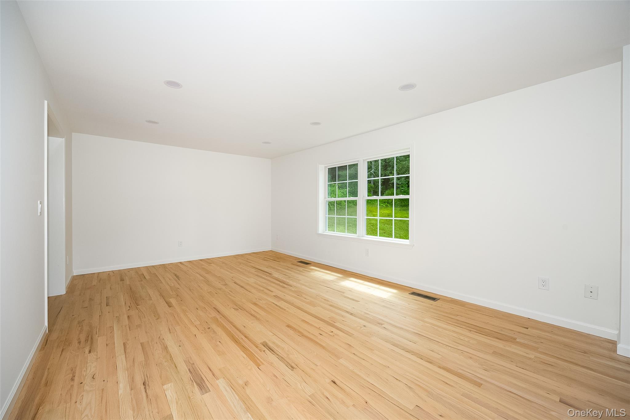 10 East Halstead Road Salt Point, NY 12578 - Photo 10 of 28 Gallery Image 10