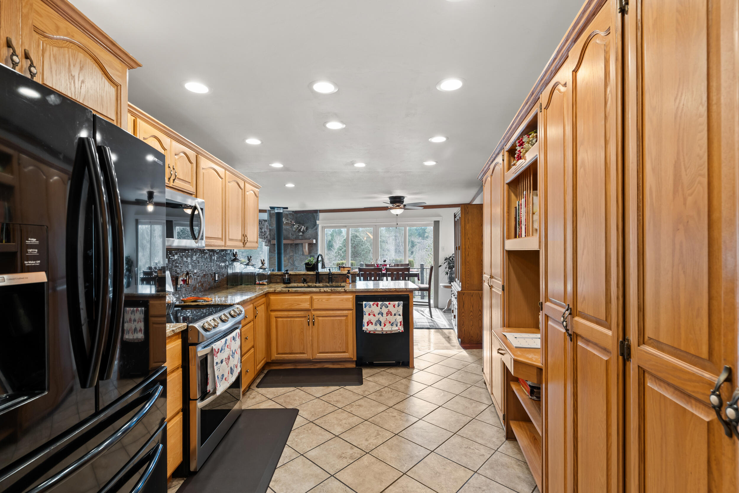 26_3201 helms rd, grants pass, or 97527-