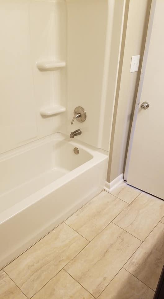 153 Coal Chute Road Elizabethton, TN 37643 - Photo 15 of 19 hall bath