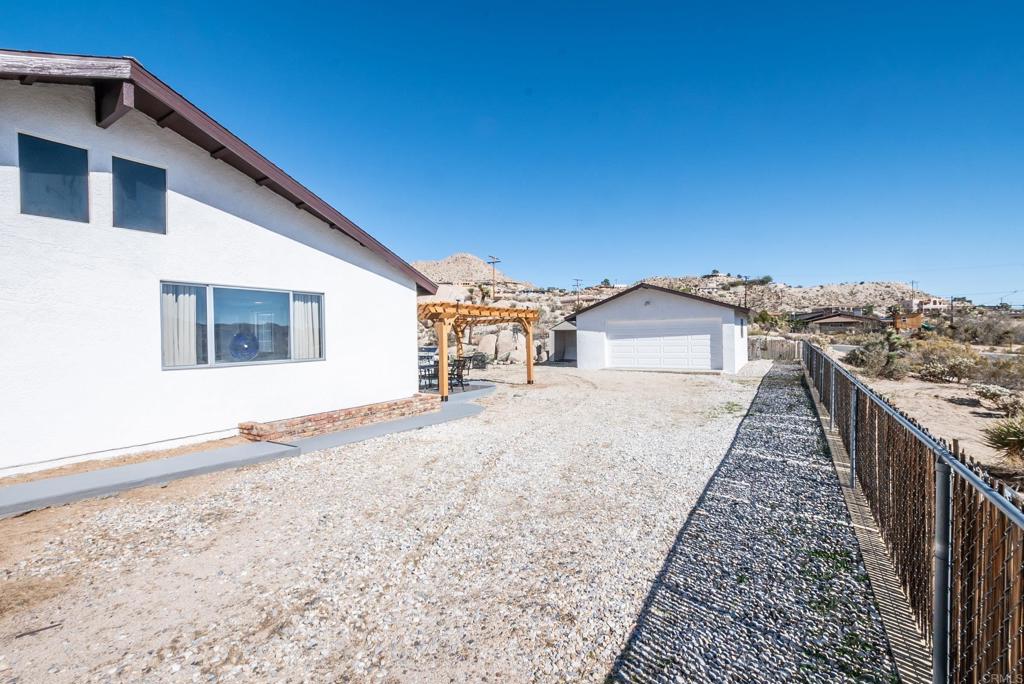 6295 Avila Road Yucca Valley, CA 92284 - Photo 43 of 75