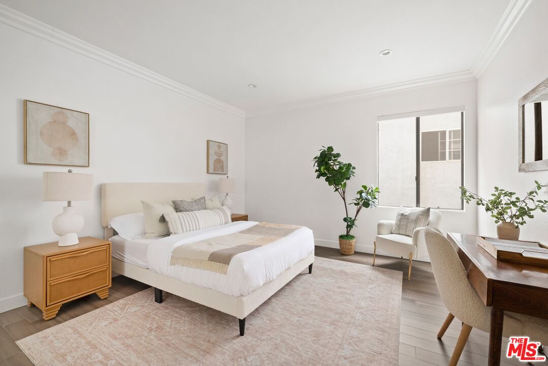 1630 South Bentley Avenue, Unit 202 Los Angeles, CA 90025 - Photo 13 of 18