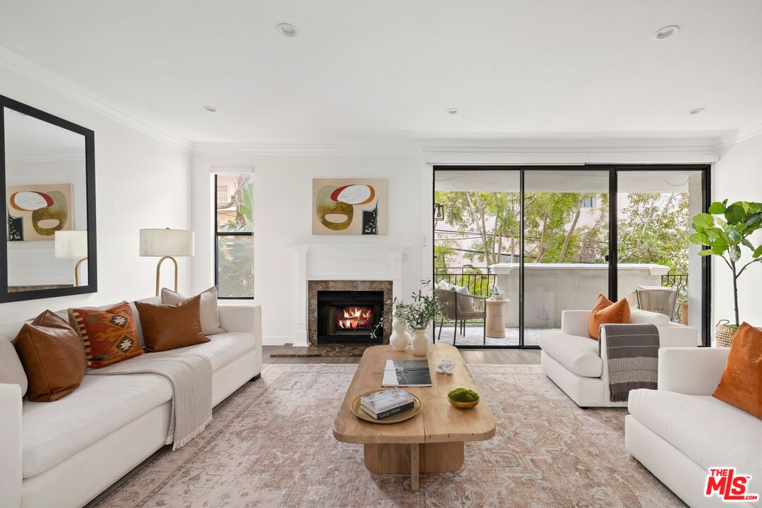 1630 South Bentley Avenue, Unit 202 Los Angeles, CA 90025 - Photo 2 of 18