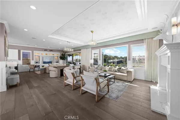 $19,850 | 58 Victoria, Newport Beach, CA 92660