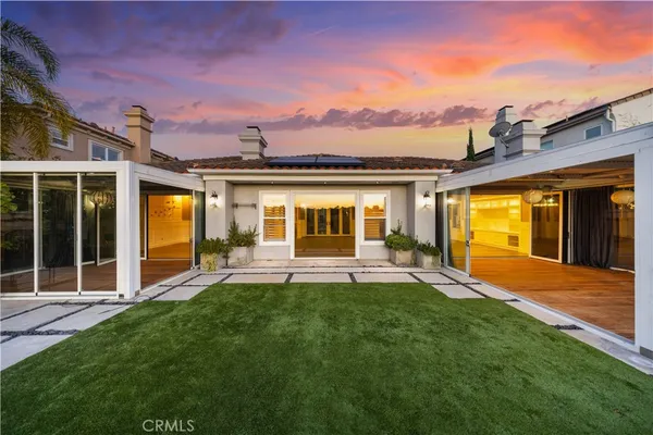 $19,850 | 58 Victoria, Newport Beach, CA 92660