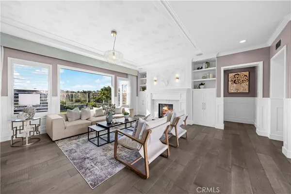 $19,850 | 58 Victoria, Newport Beach, CA 92660