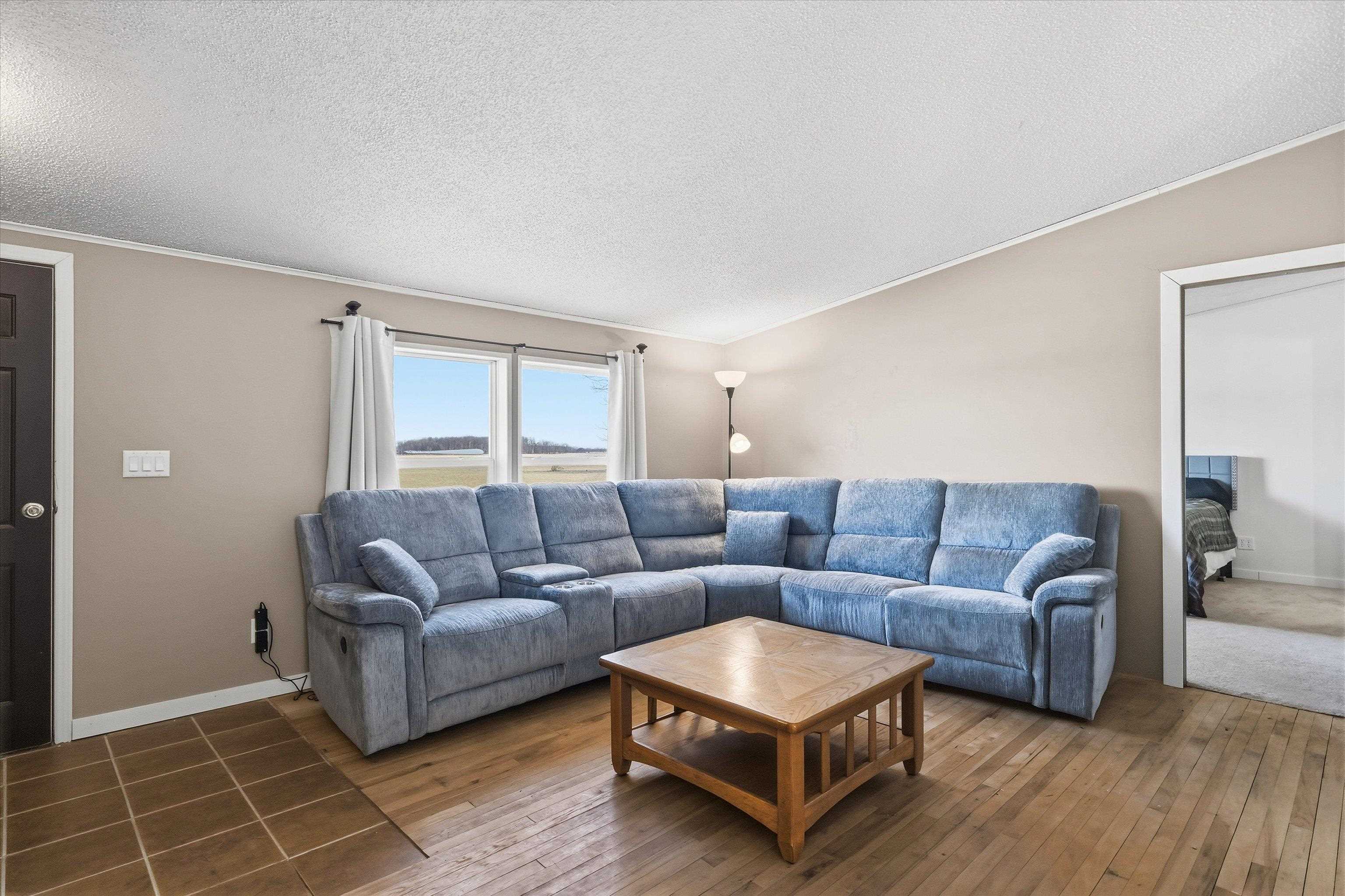 W3489 Cicero Road Seymour, WI 54165 - Photo 6 of 35