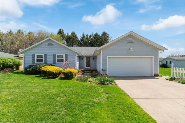 $325,000 | 3757 Ramsey Drive, Uniontown, OH 44685