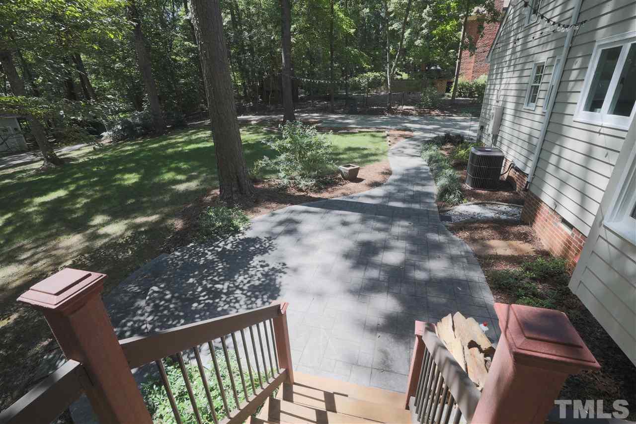 10509 Tree Bark Court Raleigh, NC 27613 - Photo 18 of 27
