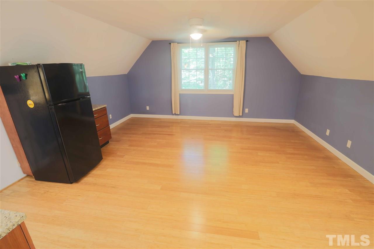 10509 Tree Bark Court Raleigh, NC 27613 - Photo 23 of 27