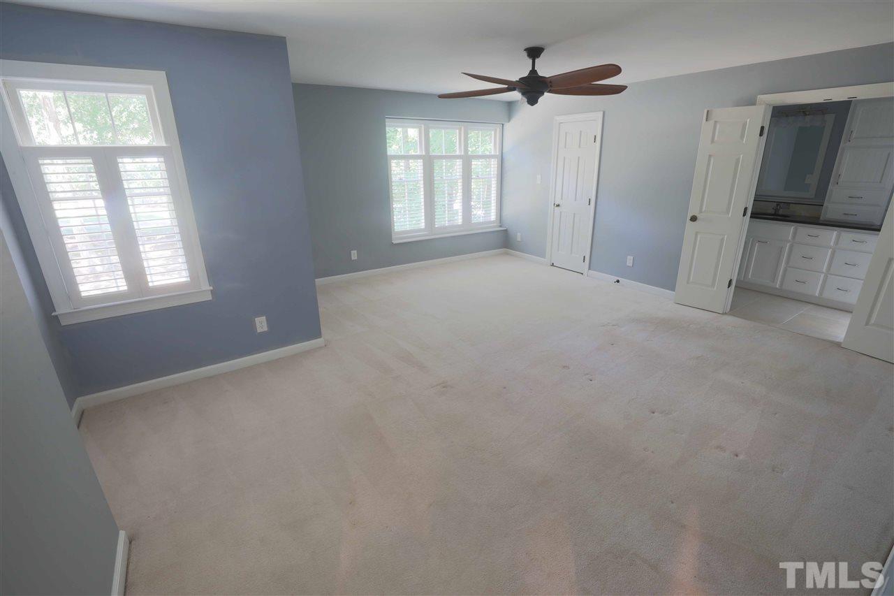 10509 Tree Bark Court Raleigh, NC 27613 - Photo 10 of 27