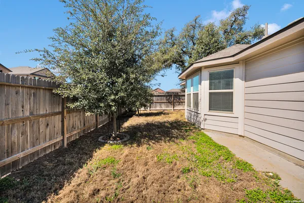 $2,195 | 13166 Maridell Park, San Antonio, TX 78253