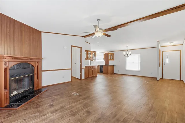 $290,000 | 4628 Highland Trail, Joshua, TX 76058