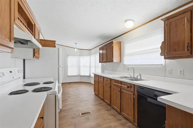 $290,000 | 4628 Highland Trail, Joshua, TX 76058