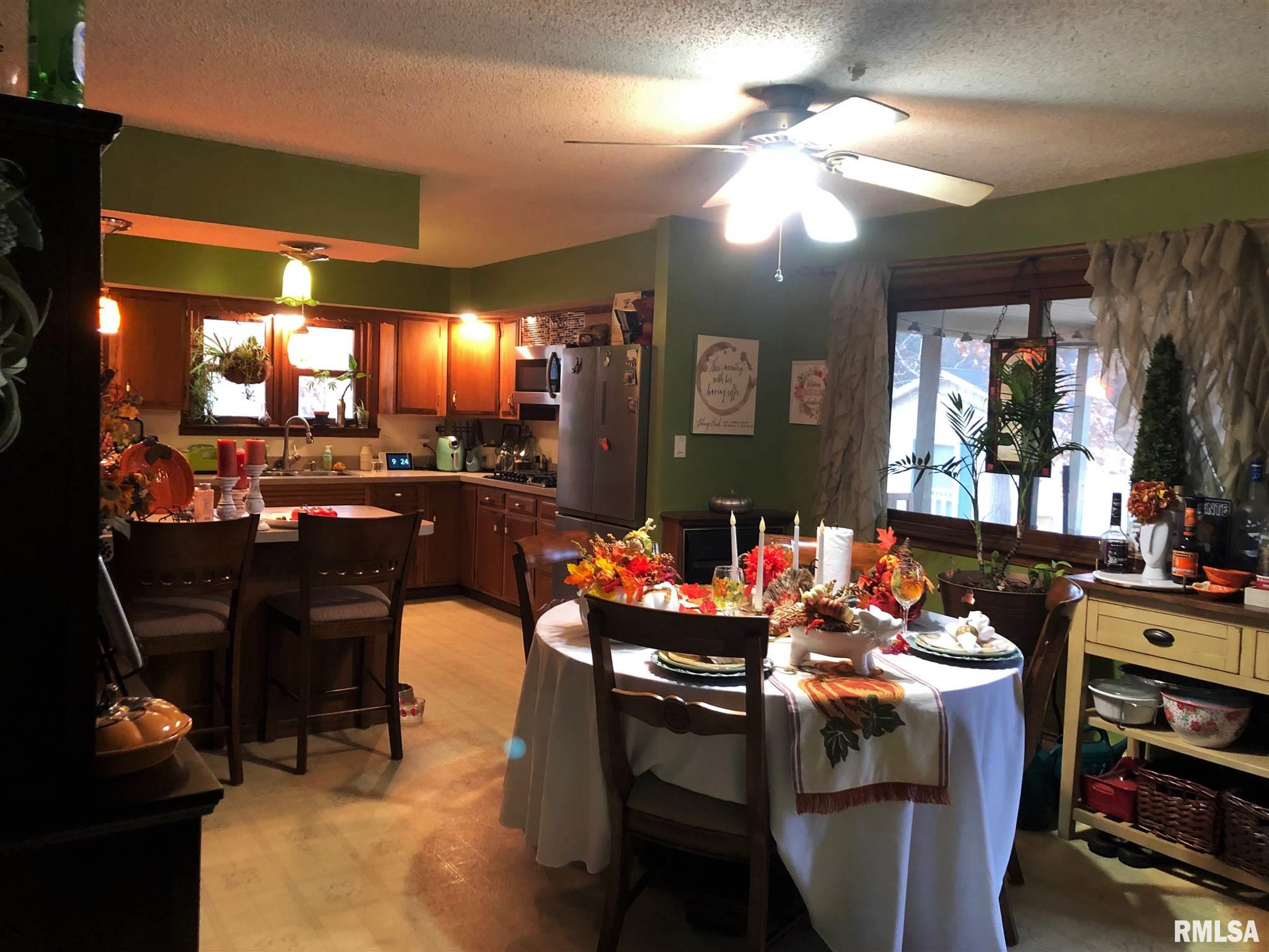 3243 Strawberry Road Brookport, IL 62910 - Photo 8 of 27 Gallery Image 8