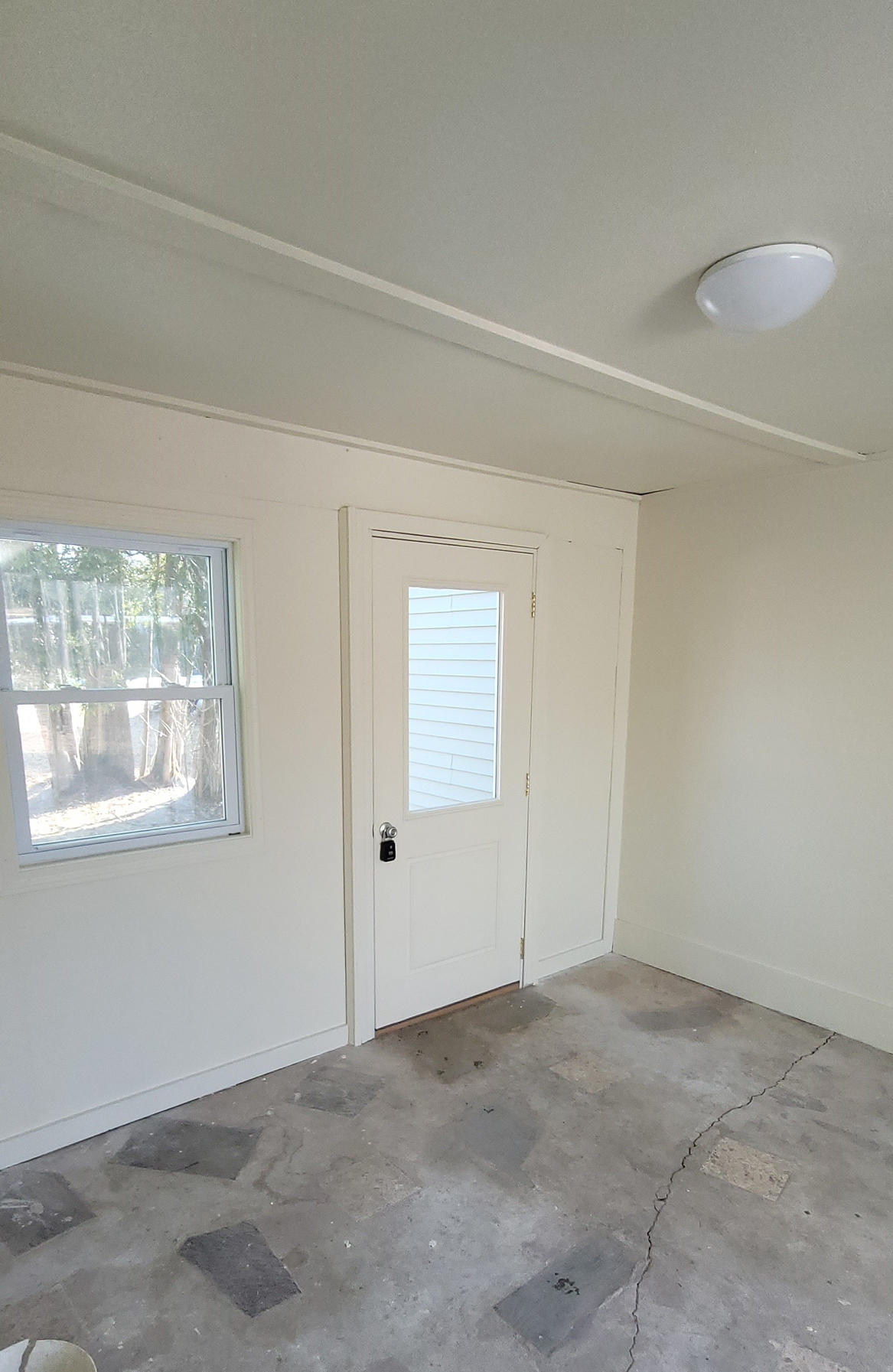 1649 Pond Road Sidney, ME 04330 - Photo 4 of 13 Breezeway