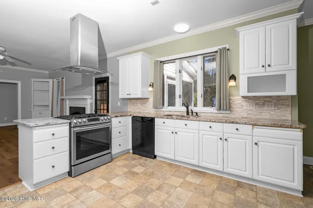 $379,900 | 31 Wright Drive, Elm City, NC 27822