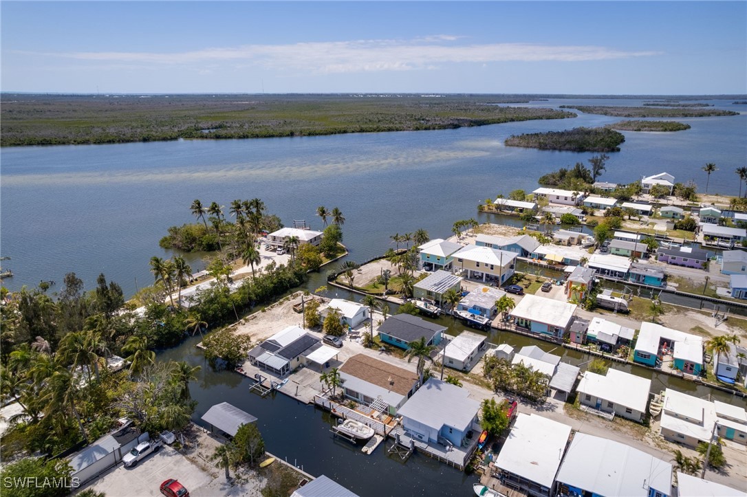 2647 Pine Street Matlacha, FL 33993 - Photo 21 of 27